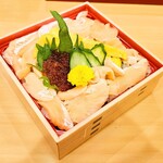 築地すし 竹若 - 期間限定_サーモンハラス丼