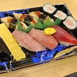 築地すし 竹若 - 期間限定_まぐろと穴子