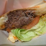 自家焙煎珈琲みじんこ - ハンバーグサンド