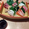 完全個室 海鮮と産地鶏の炭火焼 うお鶏 - 舟盛り。