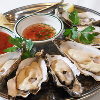 フレッシュオイスターオンザハーフシェル（6pcs）