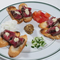 ビーフクロスティーニ（6pcs）