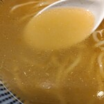 麺家 たけ田 - スープの感じ