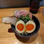 麺家 たけ田 - 特製トッピング