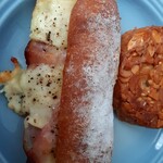 パンヤ　ふじた - カスクートとクイニーアマン（食べかけなので半分だけ…）