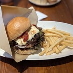 To B - Cheese Burger (Mozzarella)