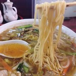 進来軒 - 麺リフト