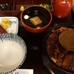 あつた蓬莱軒 本店 - 