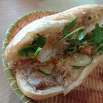 ベトナム居酒屋ハミーズバー - バインミー (レバーパテ)