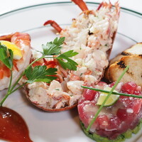 シーフードテイスター（ジャンボシュリンプ・ロブスター・ツナタルタル）