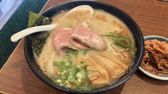七志 とんこつ編 大倉山店 （ななしとんこつへん） - 大倉山/ラーメン