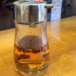 Bookcafe SAFARI - これが辛さを調節するオイルですね！