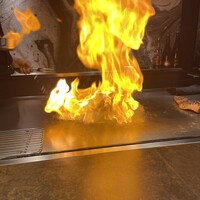 大阪鉄板焼き 神戸牛 TATARA - 