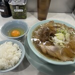 新宿小滝橋 クマちゃんラーメン - 