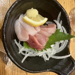 桜島溶岩焼 岩黒 元町店 - 鳥刺し？たたき？