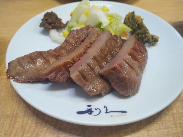 利久 石巻山下店 - 陸前山下（牛タン）の写真