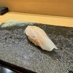 鮨旬美西川 - 真奈カツオ昆布締め