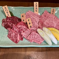 和牛焼肉 神楽坂 牛ます - 