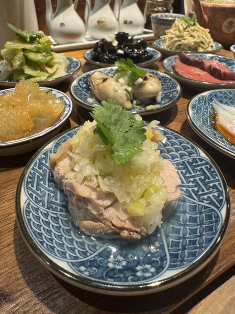 神戸南京町で小籠包！食べ歩き・イートインできる名店14選 [食べログ