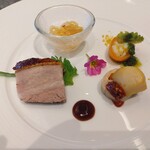 中国料理 新香港 - 広東風焼き物入り特製盛り合わせ前菜