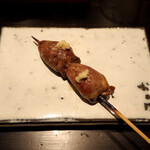 おみ乃 椿 - 丸はつ（心臓）