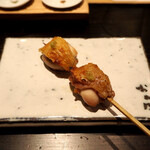 おみ乃 椿 - ソリレス（もも肉 付け根）