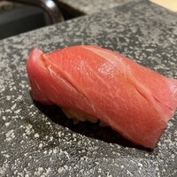 鮨結う紬 - 中トロ