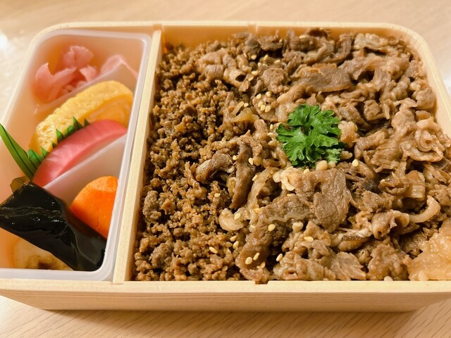 新杵屋 米沢駅ホーム売店 - 米沢（弁当）