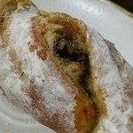 Boulangerie NOBU  - オーガニックチョコとオレンジのフランスパン