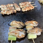 広島風お好み焼き 石 - 鉄板で焼くとなぜ美味いのか？