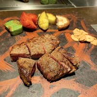 大阪鉄板焼き 神戸牛 TATARA - 