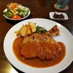 カフェテリア アメニティ - ポークピカタ定食