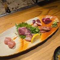 鶏一輪 - 鶏刺し盛合せ