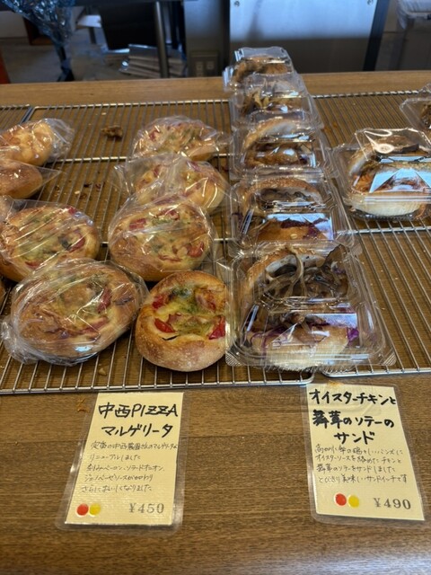 ベーカリー チックタック - 六十谷/パン | 食べログ