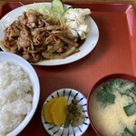 吉倉食堂 - しょうが焼き