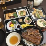 亀屋 - 