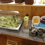 サンティ - カウンター サラダコーナー(セルフサービス)