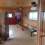 魚山人 - 広～い店内