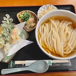 本格手打うどん あらた - 