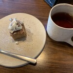 HOPPERS - ➕スモールデザートセット300円　スリランカ紅茶