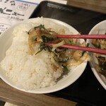 大衆中華の店 炎 - ニラ豚on the ご飯　is  Justice ！！
