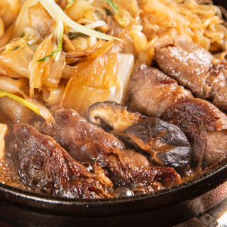 焼きにこだわるすき焼き。ご宴会や特別な日に◎
