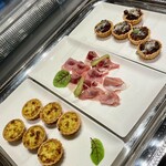 志摩観光ホテル　ベイスイート - ゲストラウンジのアミューズ