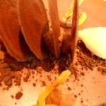 アニエルドール - チョコレートのチュイル　柑橘のアイス