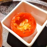 手打ち蕎麦 天ぷら 梅三 - アメーラトマトの蓋を開けたらこんな感じです。