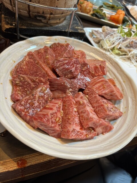 赤坂大関 本店 （アカサカオオゼキ） - 赤坂見附/焼肉 | 食べログ