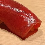 すが弥 - 赤身のアップ