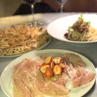 ERUTAN RESTAURANT BAR - 