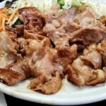 定食屋 いがらし - 肉アップ