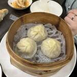 満園 - 蒸し小籠包3個¥420